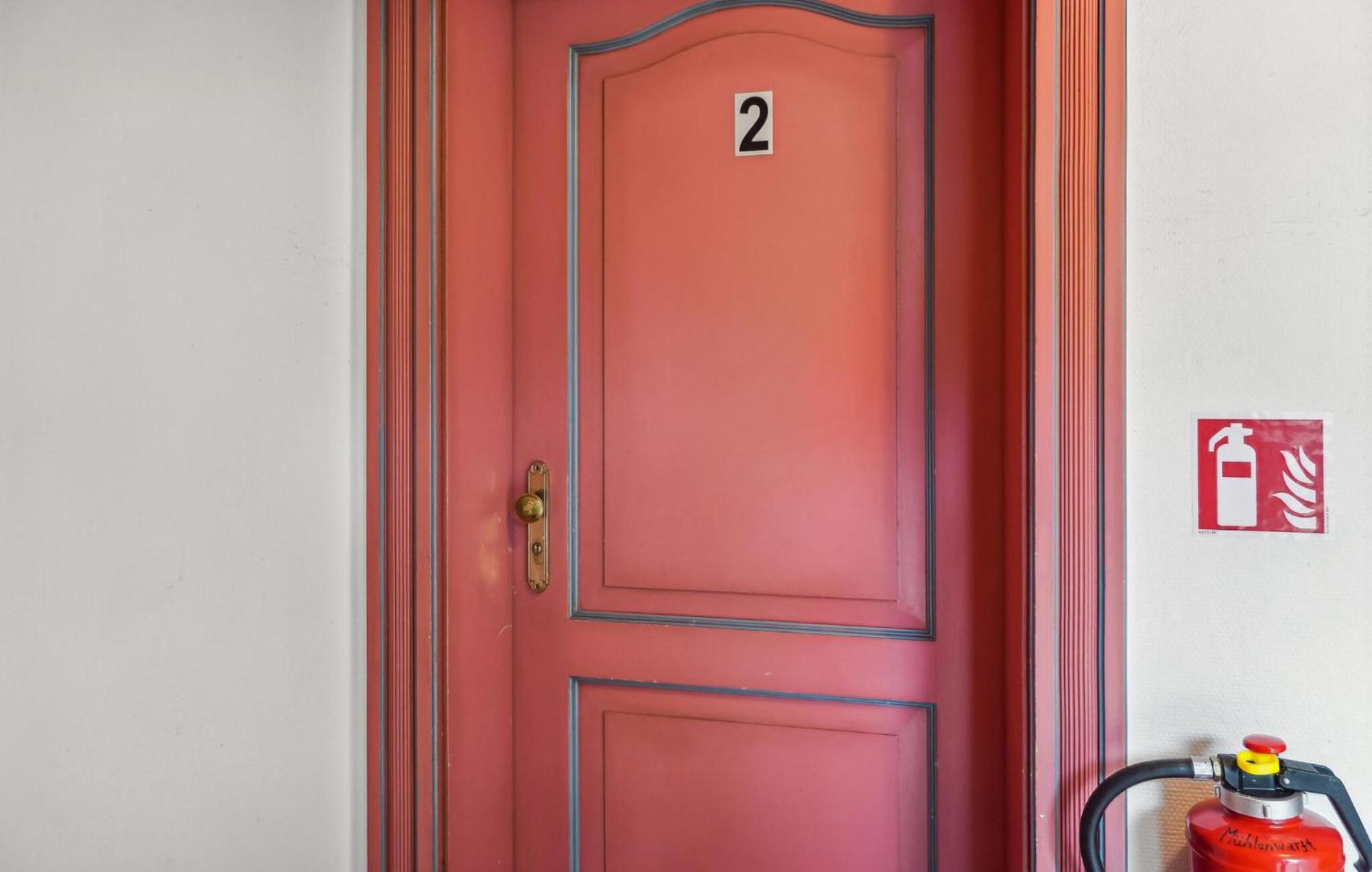 2 Bedroom Lovely Apartment In Dagebull Bagian luar foto