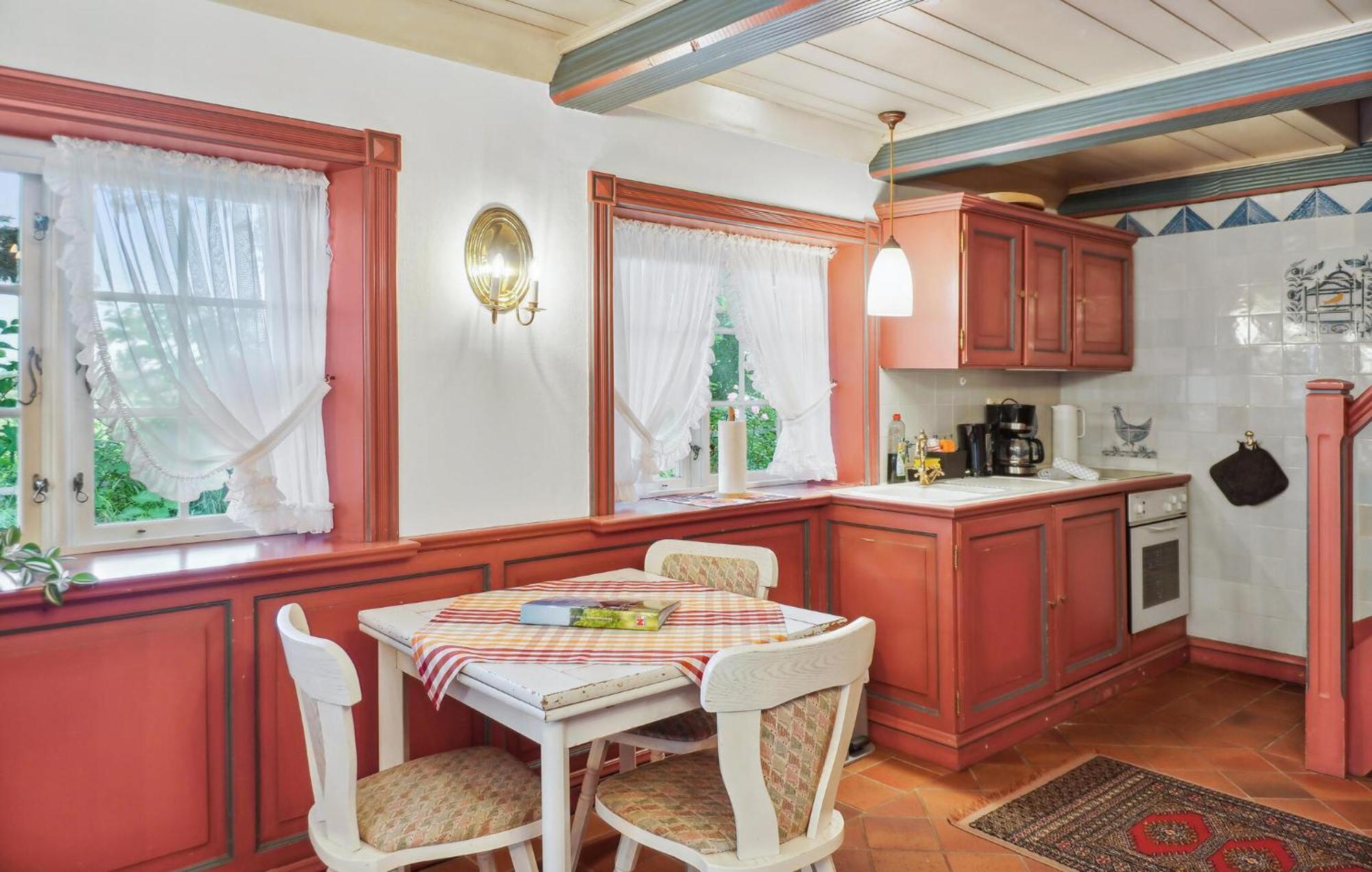 2 Bedroom Lovely Apartment In Dagebull Bagian luar foto